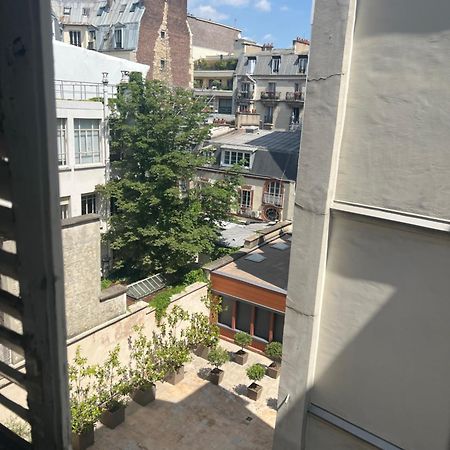 Appartement Arc De Triomphe Parigi Esterno foto